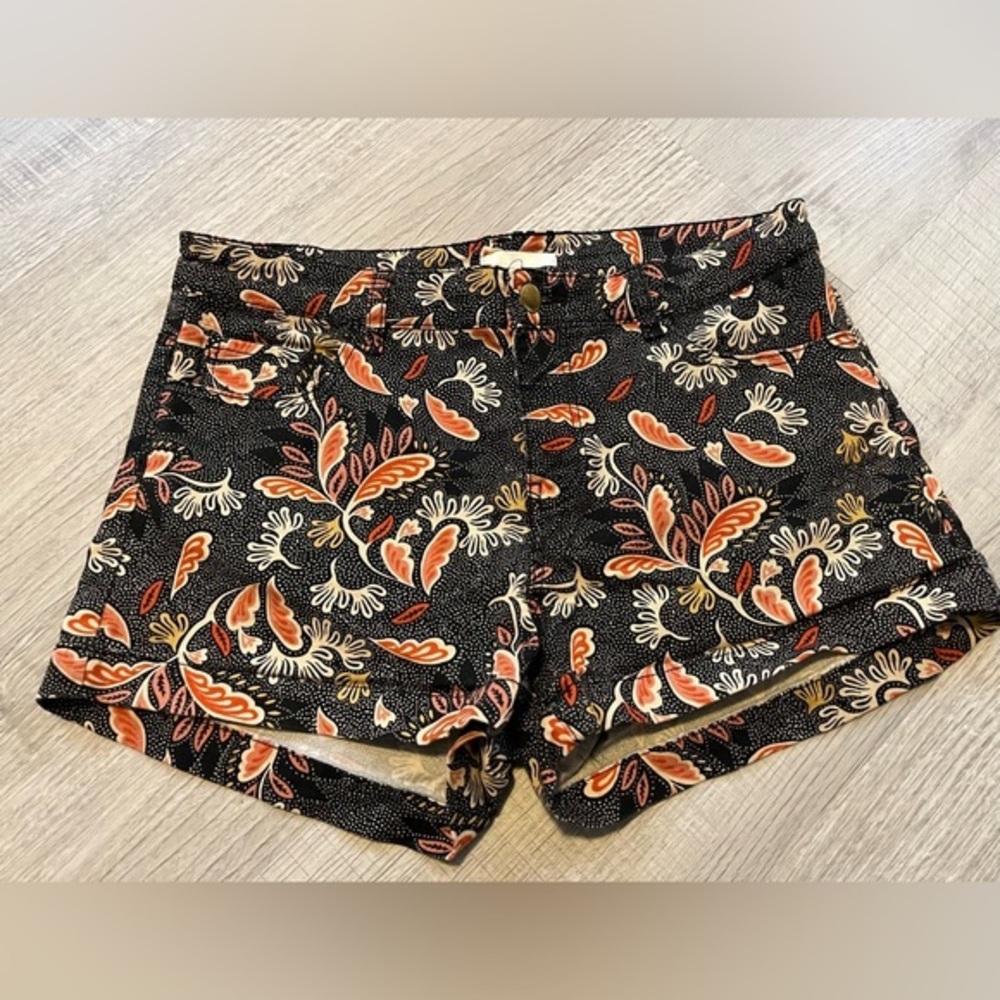 H&M floral shorts size 8